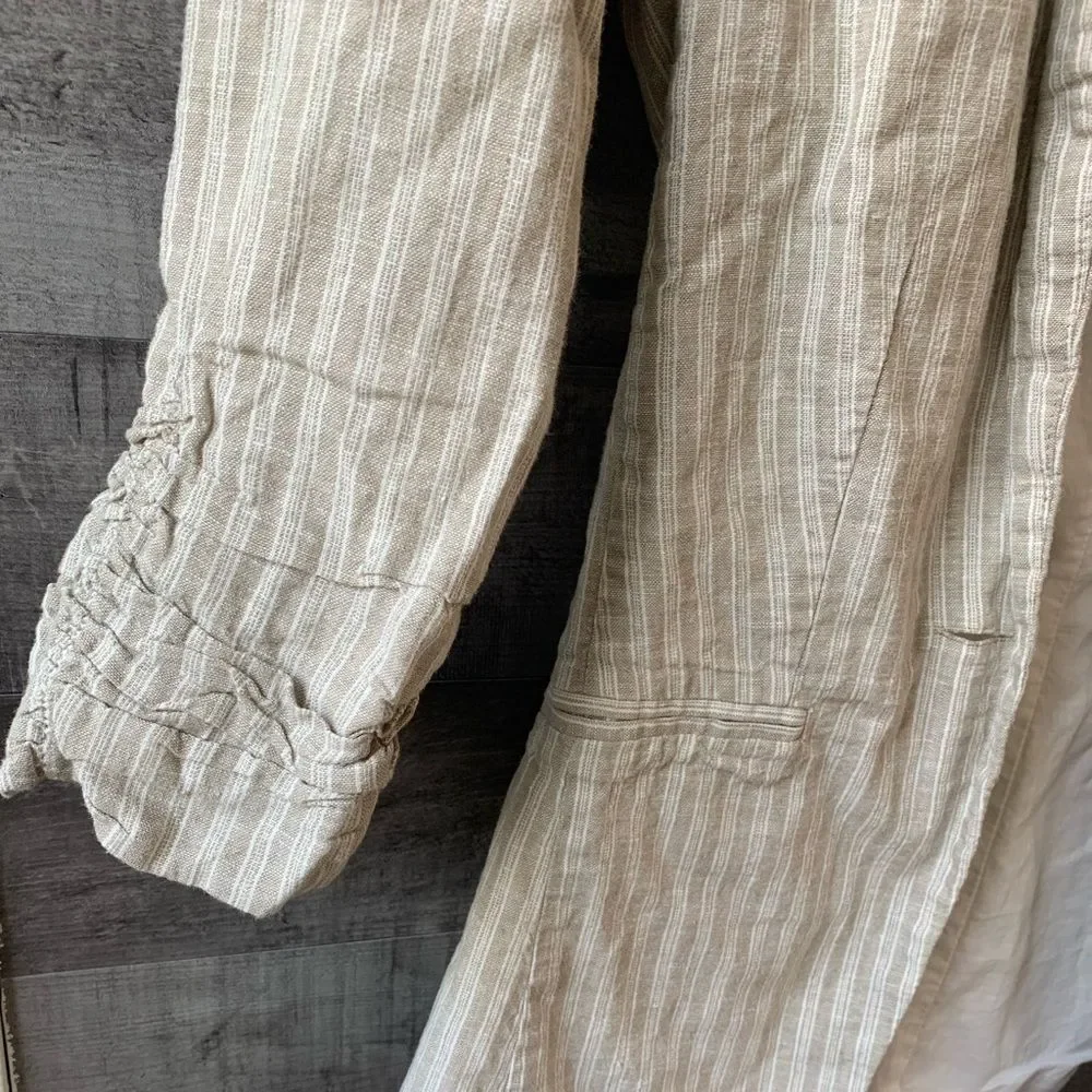 Charlotte Russe 3/4 Cream Striped Blazer - Picture 3 of 6